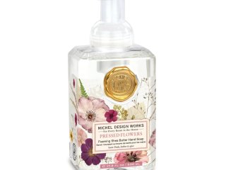 Nyhed: Pressed Flowers � den perfekte v�rtindegave til k�kken og bad
