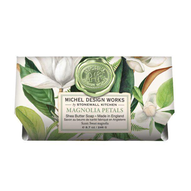 Soap � Large � Magnolia petals